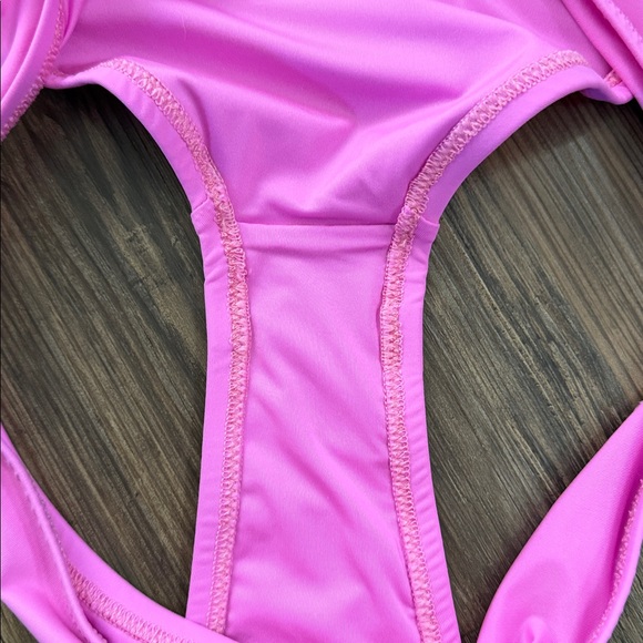 Skims Mid Coverage Bottoms Neon Orchid Medium - Picture 4 of 4
